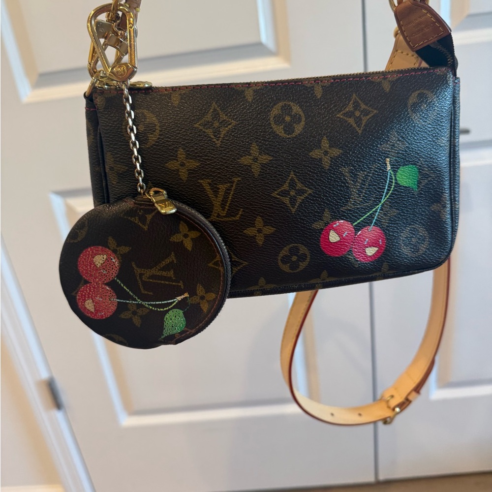 Louis Vuitton Monogram cerises speedy 30